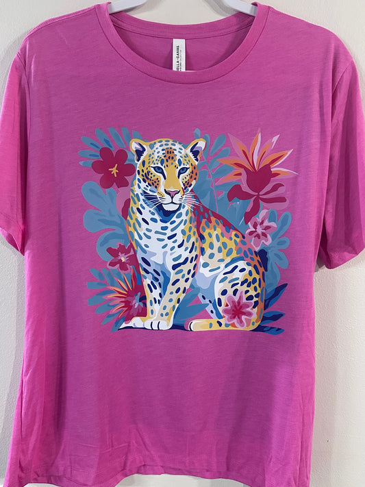 In-stock Tigers Women’s Relaxed Tee Xl