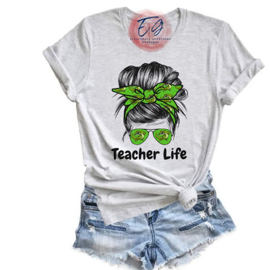 GC MESSY BUN TEACHER LIFE GRAPHIC TEE